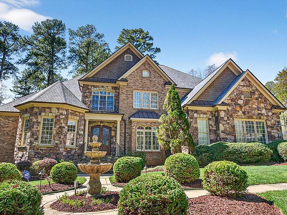 3rd image of 5901 Charleycote Dr