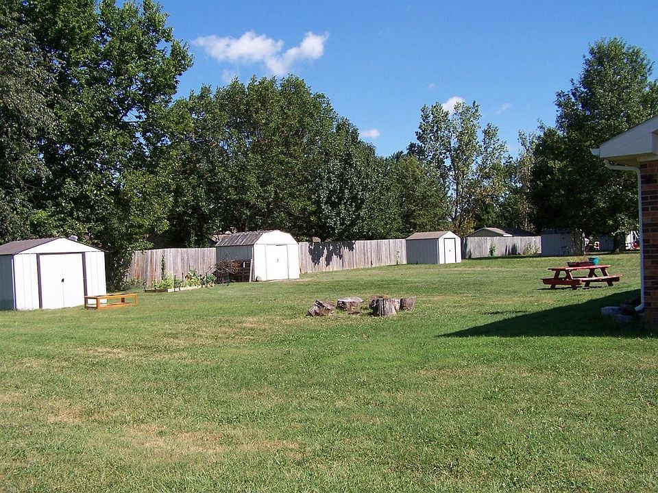 2nd image of 208 Courchelle Dr #210