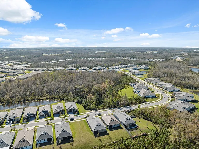 16787 Shell Bay Dr — Photo 42