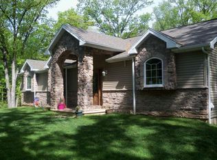 566 Rawhide Dr, Auburn, PA 17922