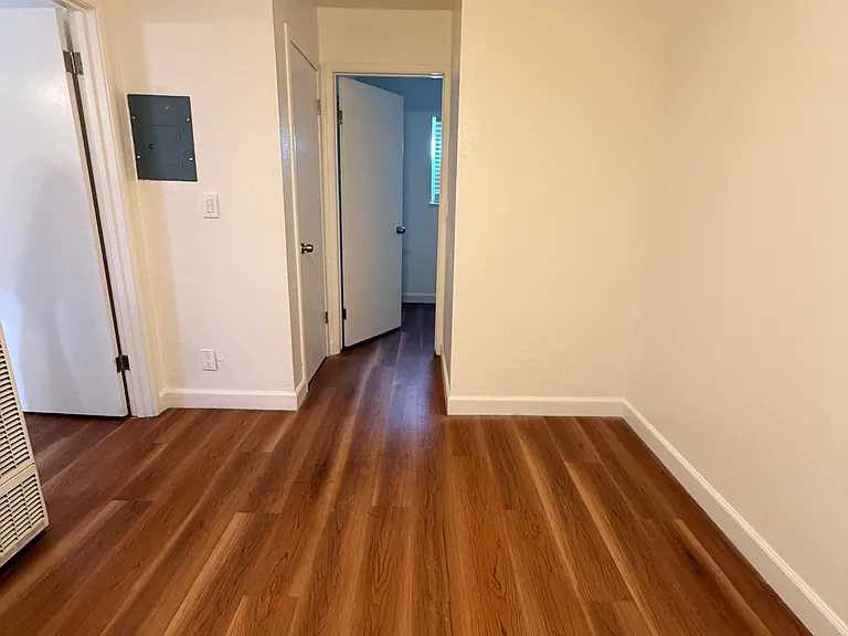 1661 Alum Rock Ave #3 — Photo 6