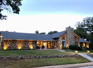 2005 Woodland Rd, Edmond, OK 73013