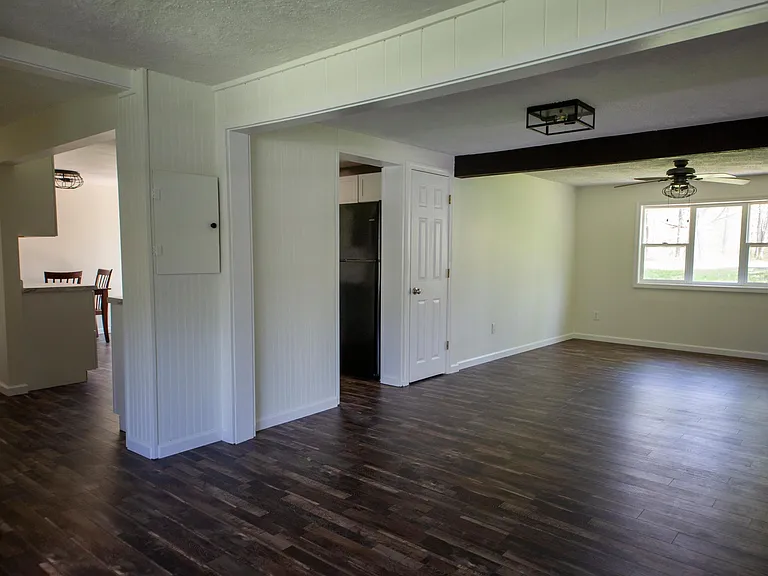 15745 Grace St — Photo 12