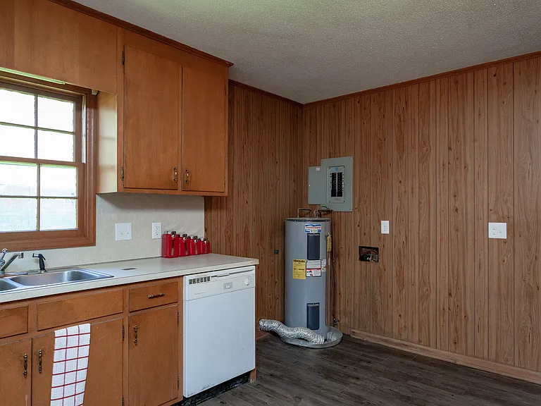 203 S Alston St — Photo 8