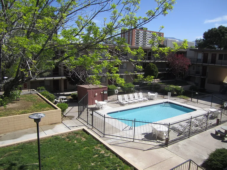 The Villas at Uptown — Photo 40