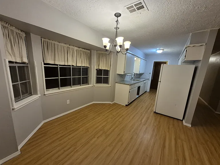 1414 E Boyd St — Photo 6