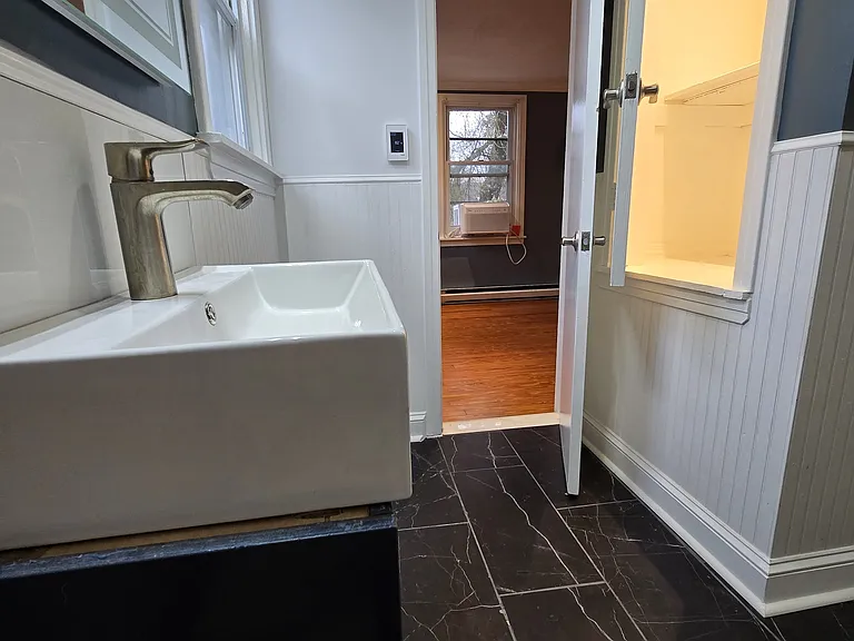 201 S Cherry Grove Ave #2 — Photo 12