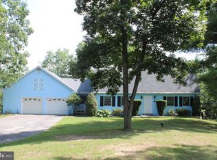 281 Cedar Ridge Farm Dr, Augusta, WV 26704