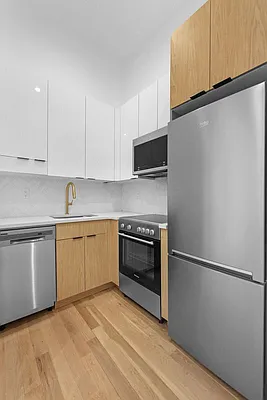 Rented by TorsX Inc | media 32