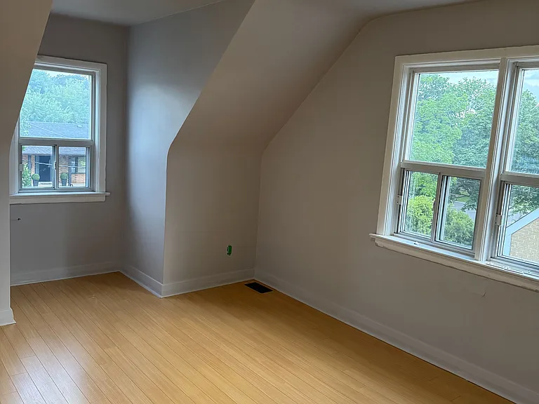 76 Calvington Dr — Photo 12