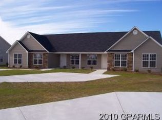 1400 Chestnut Ridge Ct #B, Greenville, NC 27834