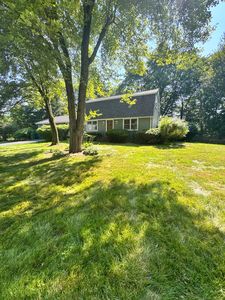8 Juniper Road, Windsor, CT, 06095