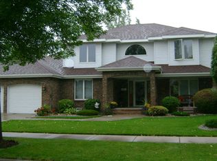 274 Grassy Hills Ln, Grand Forks, ND 58201