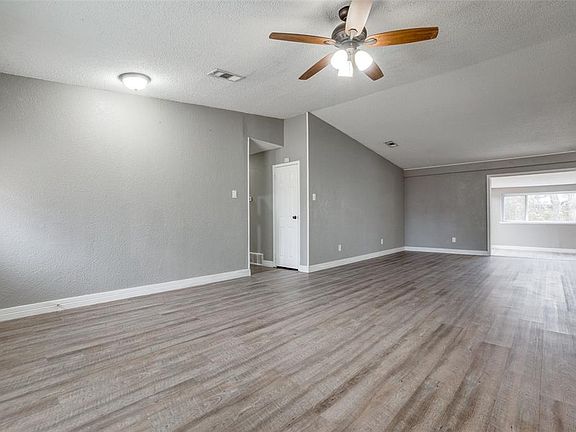 4th image of 314 Meadowhill Dr