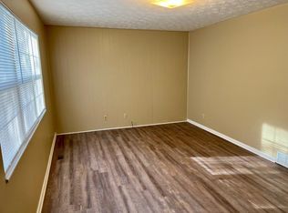 2203 Adams Ave #8, Huntington, WV 25704