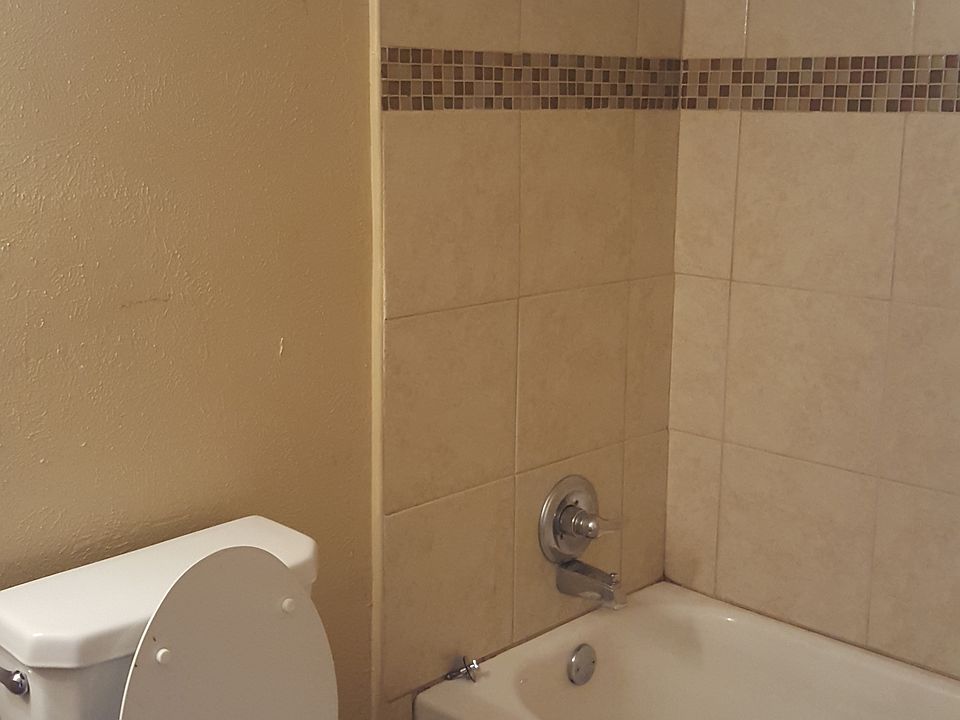 1st image of 5533 Gates Dr