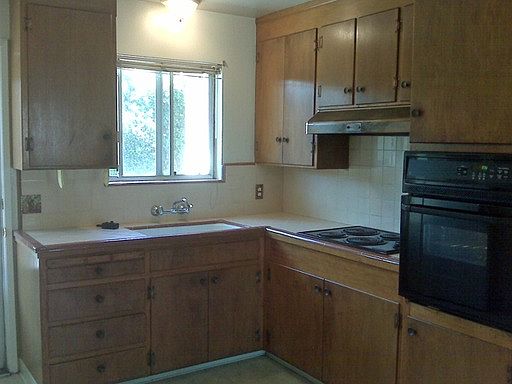 2nd image of 395 Dunster Dr