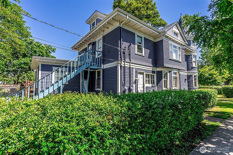 3rd image of 2152 S -54 J St Street