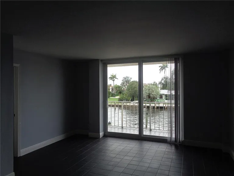 1777 SE 15th St #218 — Photo 7