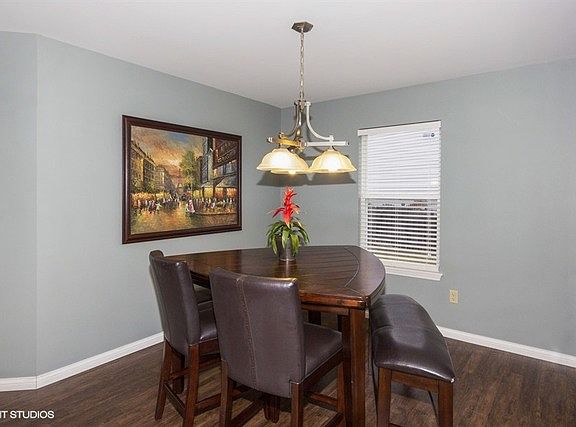 5th image of 20954 W Ardmore Cir