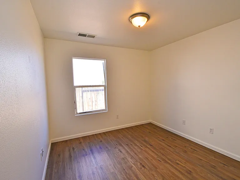 7349 Silver Dawn Dr — Photo 11