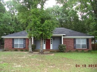 9450 Yorktowne Way, Mobile, AL 36695