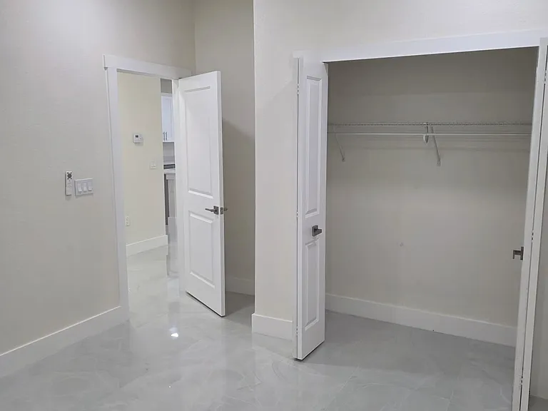 733 Dudley Ave S #733 — Photo 9