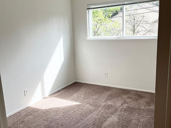 5th image of 6124 Terrell Dr #4