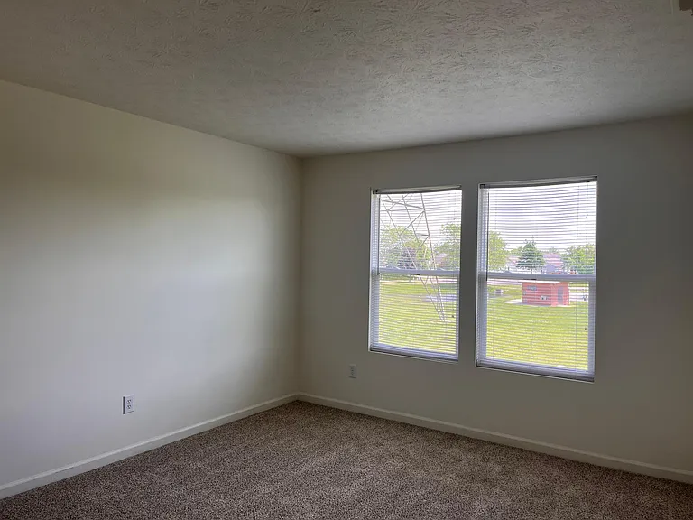 7939 Wildwood Farms Ln — Photo 12