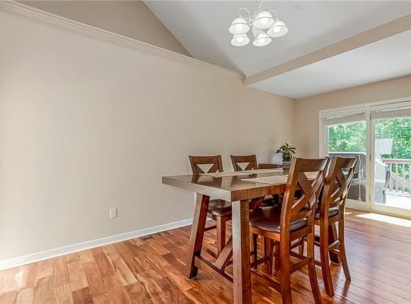 4th image of 1535 SE Silkwood Cir