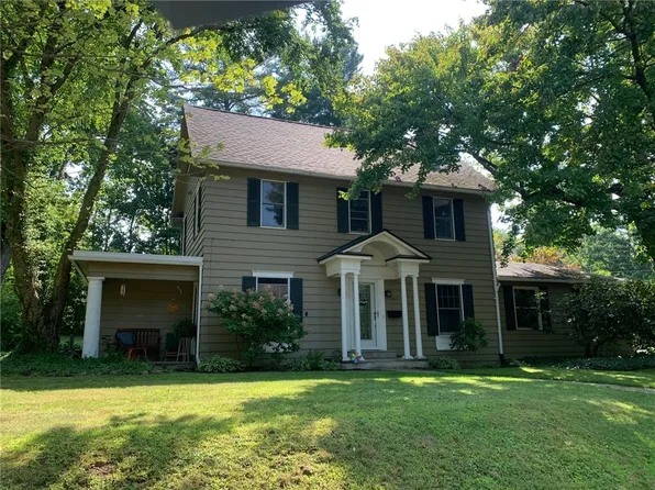 283 Jefferson St, Meadville, PA 16335