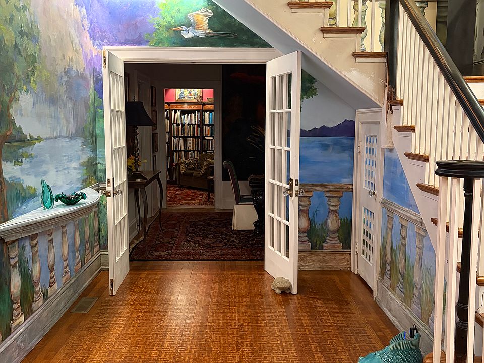 1st image of 2620 Park Ave #1