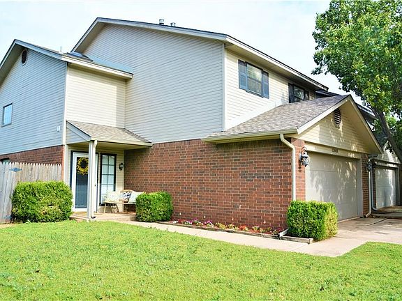 2nd image of 12909 Carrie Ct