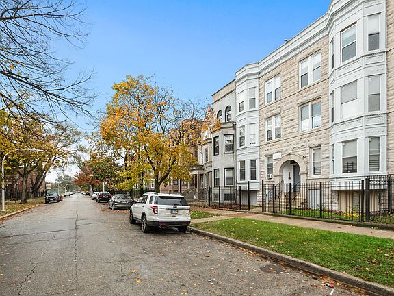 2nd image of 1431 E 66th Pl #1