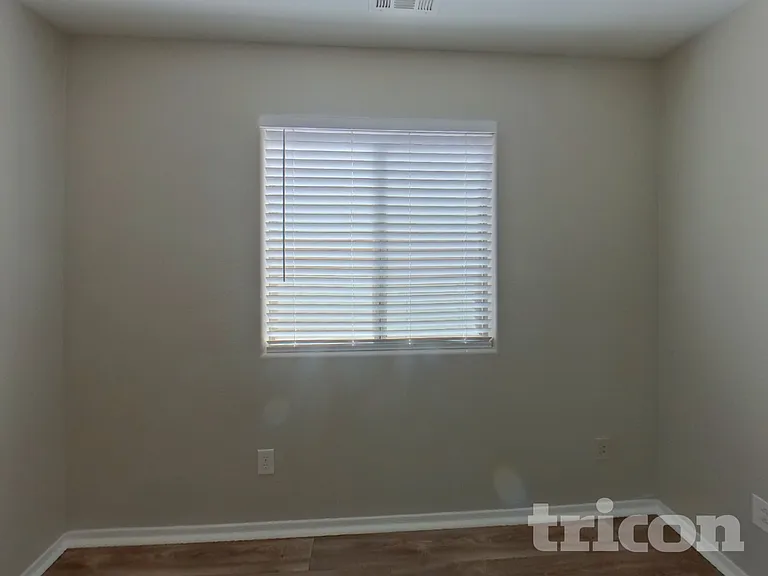 45310 W Norris Rd — Photo 11