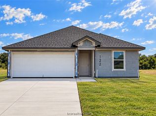 122 Peluce Pl, Caldwell, TX 77836