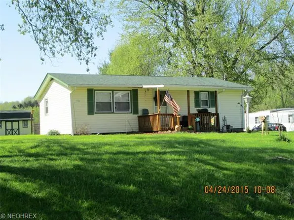 3530 Darlington Dr, Zanesville, OH 43701