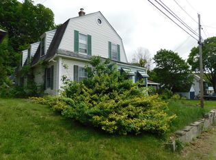 54 Bridge St, Springfield, VT 05156