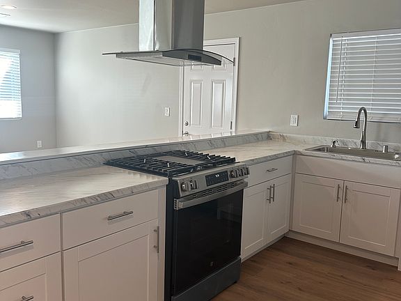 3rd image of 1514 7th St