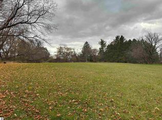 405 Orchard St, Standish, MI 48658