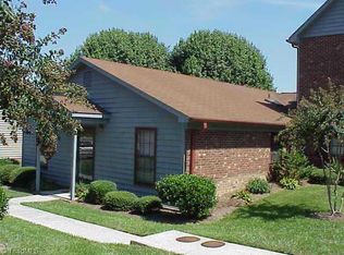 3009 S Holden Rd APT A, Greensboro, NC 27407