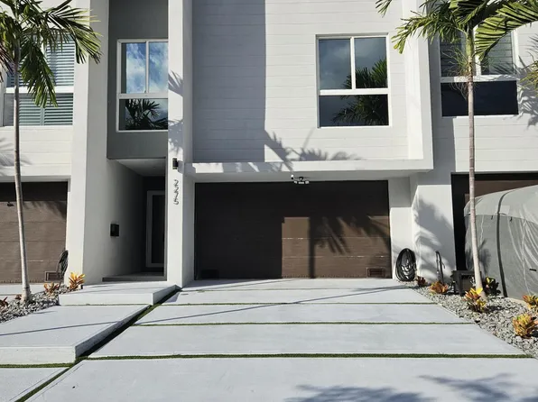 2275 SE 7th St, Pompano Beach, FL 33062