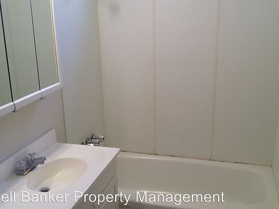 2nd image of 1550 Cottonwood Ave