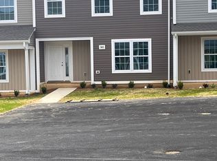 515 Skylar Dr, Christiansburg, VA 24073