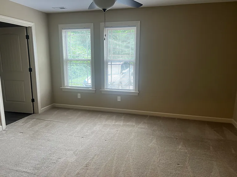 255 Sterling Way — Photo 5