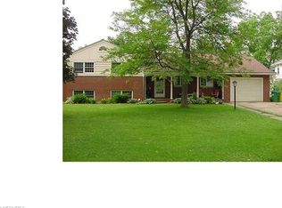 61 W Jefferson St, Jefferson, OH 44047