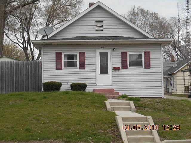 1st image of 1565 5th St