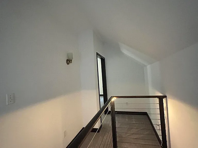 143 Forest Hill Rd — Photo 17