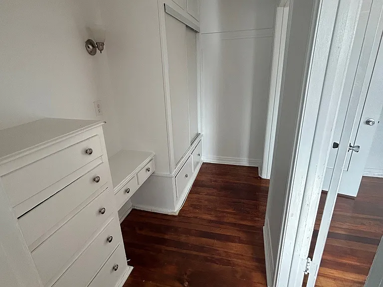 318 N. Mariposa Ave. — Photo 11