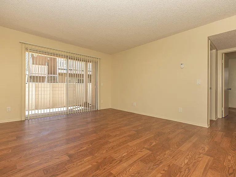 Vintage Woods Apartments — Photo 16